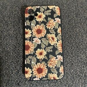 Sunflower Pattern Phone Case - iPhone 11